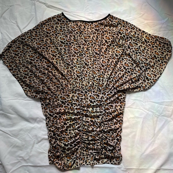 Leopard Print Ruched Tunic - Picture 3 of 3